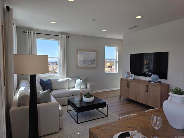 717 Vibrant Glen, Escondido, CA 92026