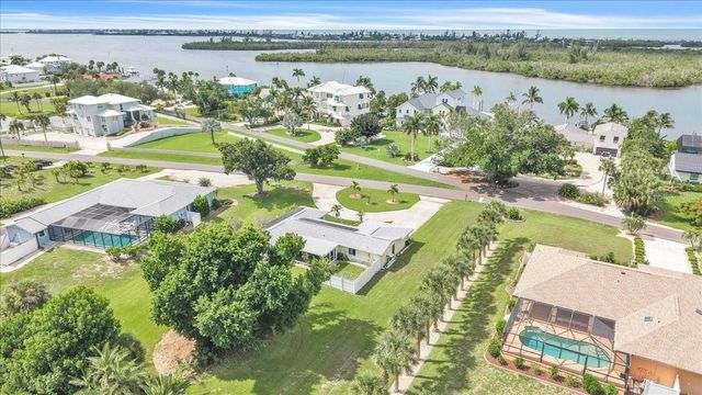 310 GREEN DOLPHIN DRIVE, Placida, FL 33946