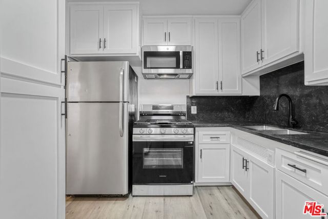 10620 Holman Avenue 4, Los Angeles, CA 90024