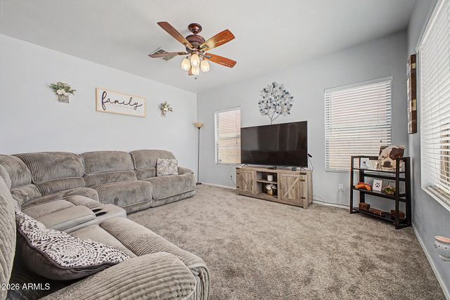 9231 W RAYMOND Street, Tolleson, AZ 85353