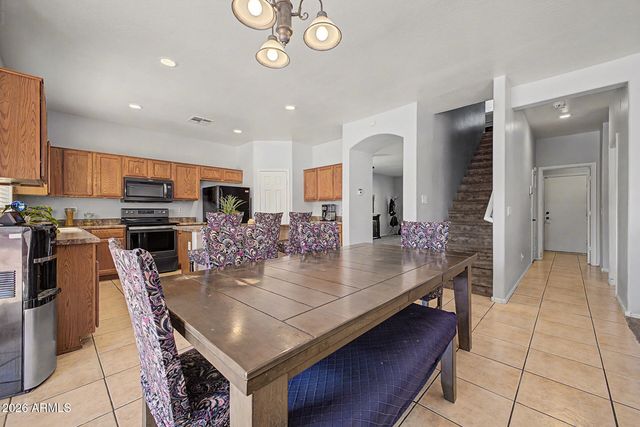 9231 W RAYMOND Street, Tolleson, AZ 85353