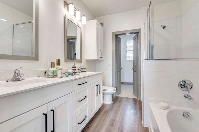 4020 McEwen Road 9123, Farmers Branch, TX 75244