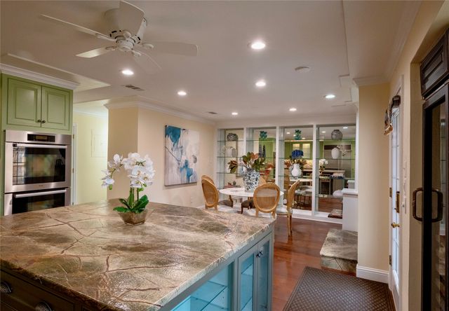 1357 Roaring Springs Road, Fort Worth, TX 76114