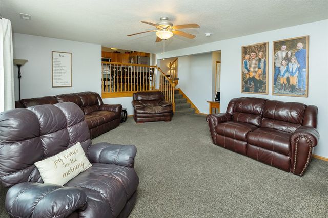 301 N 16th Street, Indianola, IA 50125