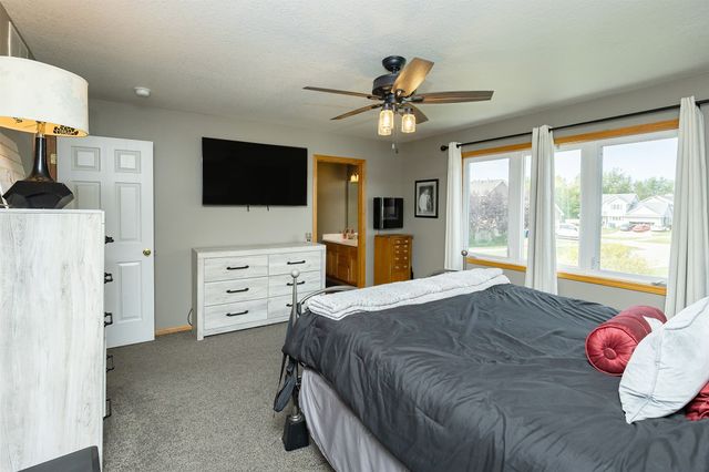 301 N 16th Street, Indianola, IA 50125