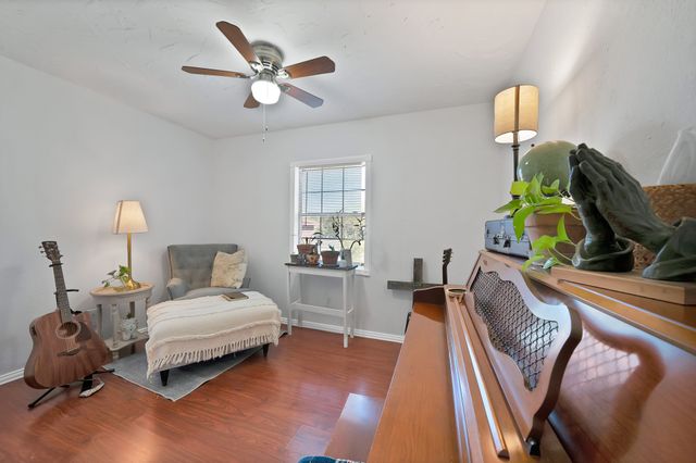 9519 County View Road, Dallas, TX 75249
