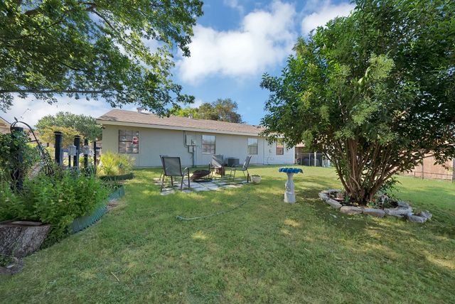 9519 County View Road, Dallas, TX 75249