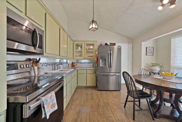 9519 County View Road, Dallas, TX 75249