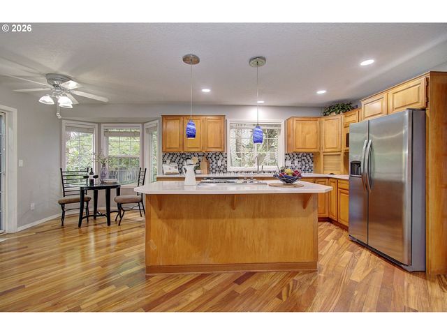 1515 Se 103RD Ave, Vancouver, WA 98664