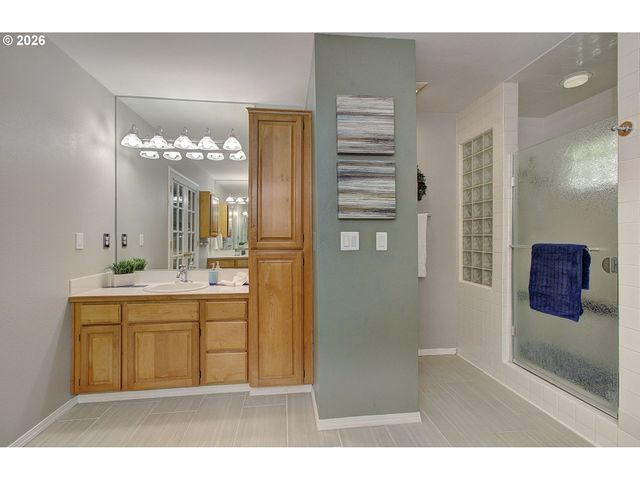 1515 Se 103RD Ave, Vancouver, WA 98664