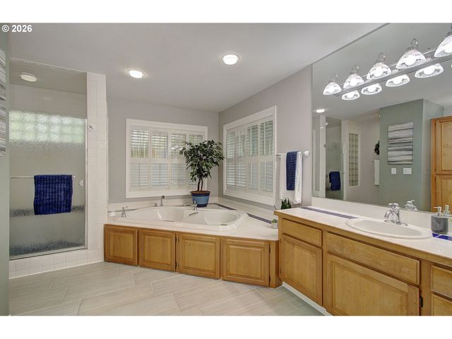 1515 Se 103RD Ave, Vancouver, WA 98664