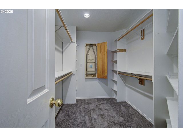 1515 Se 103RD Ave, Vancouver, WA 98664