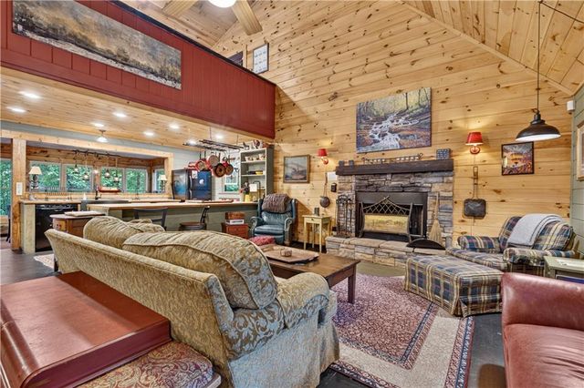 24 Wolf Howl Trail, Sautee Nacoochee, GA 30571