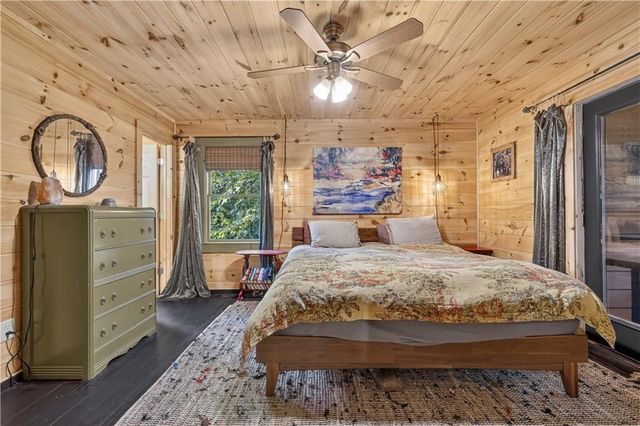 24 Wolf Howl Trail, Sautee Nacoochee, GA 30571