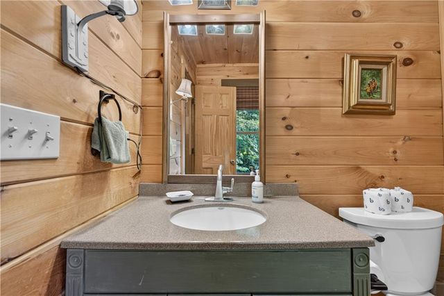 24 Wolf Howl Trail, Sautee Nacoochee, GA 30571