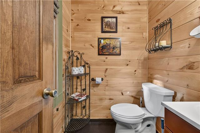 24 Wolf Howl Trail, Sautee Nacoochee, GA 30571