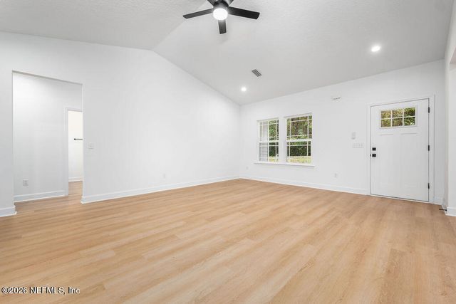 12 BITTERROOT Avenue, Middleburg, FL 32068
