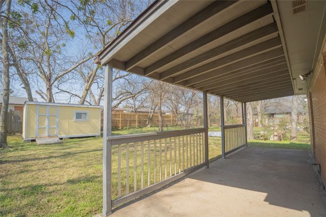 2608 N Hickory Street, Sherman, TX 75092
