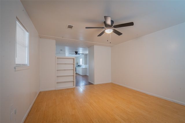 2608 N Hickory Street, Sherman, TX 75092