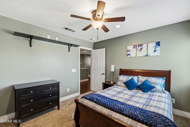 43708 Tahoe Way, Lancaster, CA 93536