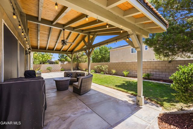 43708 Tahoe Way, Lancaster, CA 93536