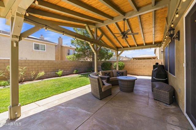 43708 Tahoe Way, Lancaster, CA 93536