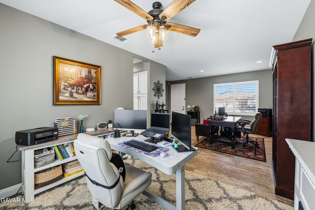 43708 Tahoe Way, Lancaster, CA 93536