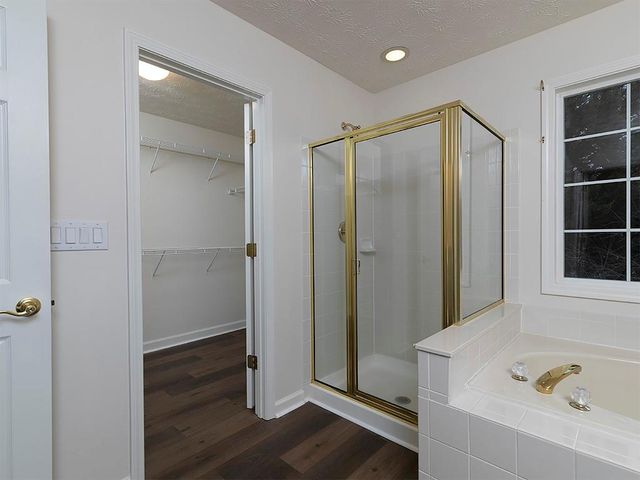 3219 Juniper NW Drive, Kennesaw, GA 30144