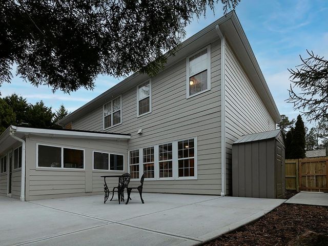 3219 Juniper NW Drive, Kennesaw, GA 30144