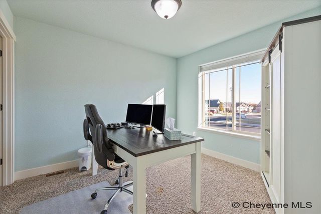 6526 HITCHING POST LN, Cheyenne, WY 82001