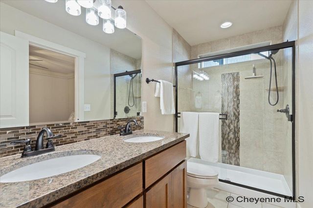 6526 HITCHING POST LN, Cheyenne, WY 82001