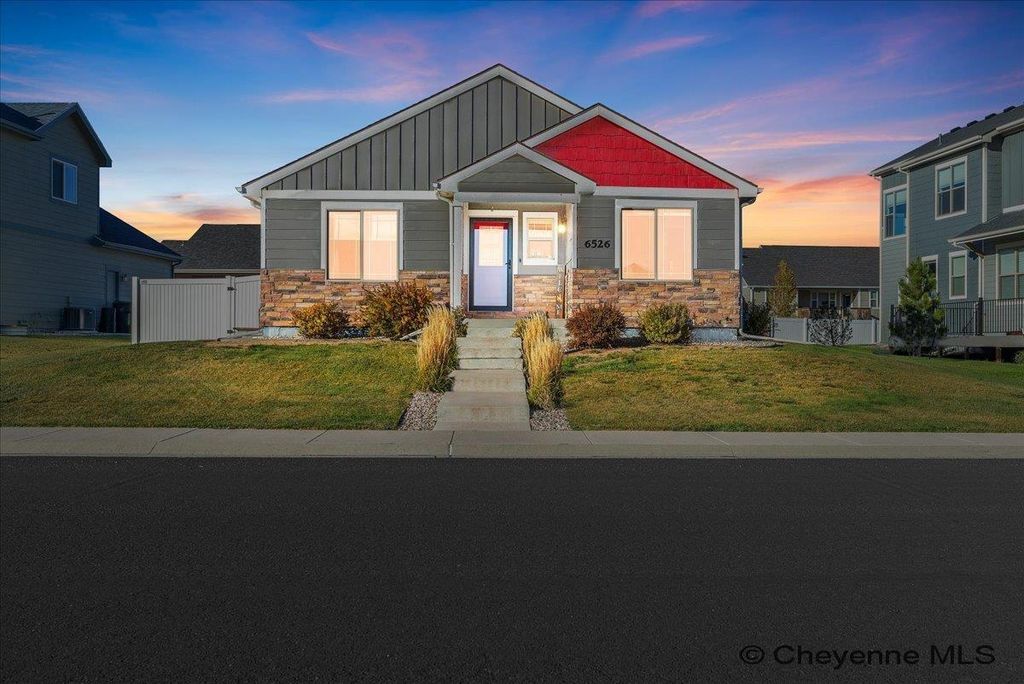 6526 HITCHING POST LN, Cheyenne, WY 82001