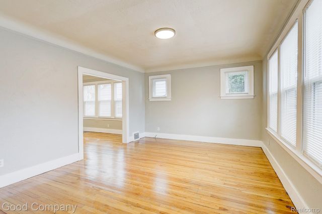 338 E Webster Street, Ferndale, MI 48220