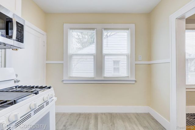 338 E Webster Street, Ferndale, MI 48220