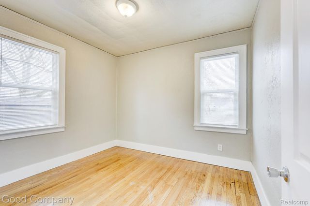 338 E Webster Street, Ferndale, MI 48220