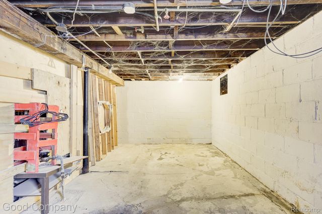 338 E Webster Street, Ferndale, MI 48220