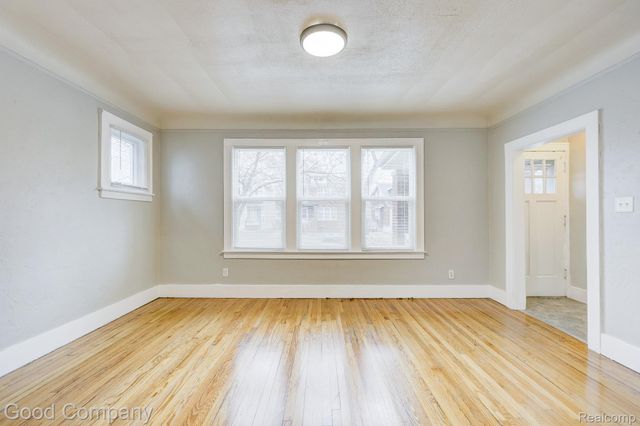 338 E Webster Street, Ferndale, MI 48220