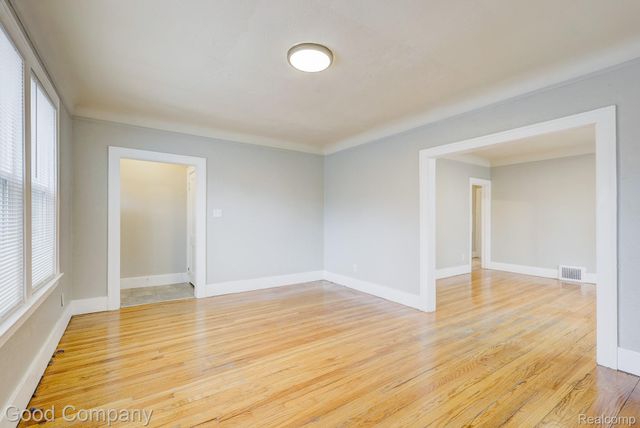 338 E Webster Street, Ferndale, MI 48220