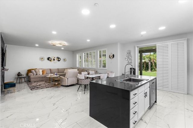 4222 Gardendale Court, Riverside, CA 92505