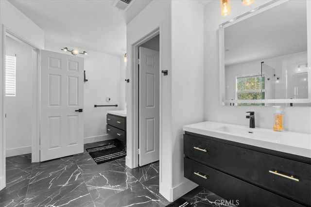 4222 Gardendale Court, Riverside, CA 92505
