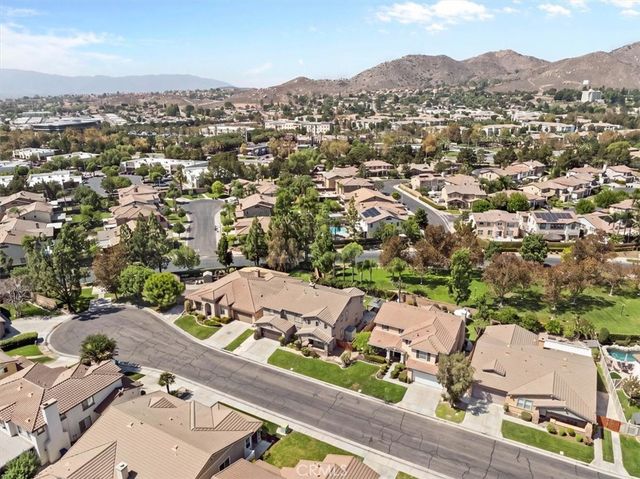 4222 Gardendale Court, Riverside, CA 92505