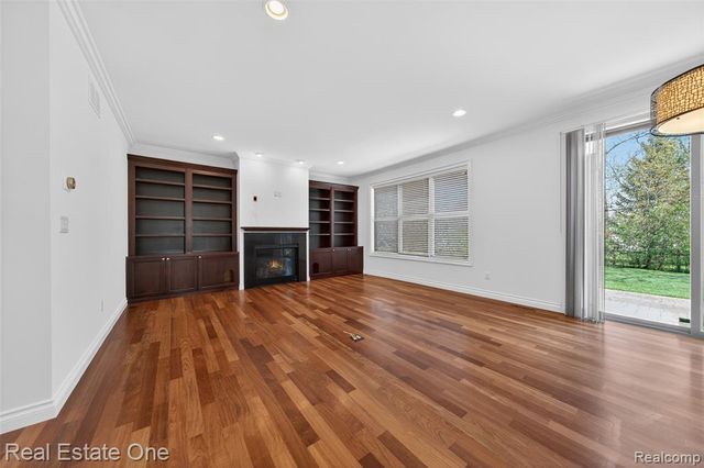 4702 Mankato Avenue, Royal Oak, MI 48073