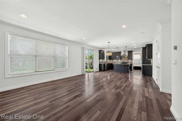 4702 Mankato Avenue, Royal Oak, MI 48073