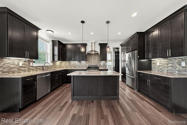 4702 Mankato Avenue, Royal Oak, MI 48073