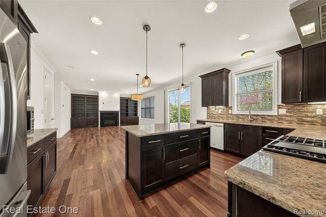 4702 Mankato Avenue, Royal Oak, MI 48073
