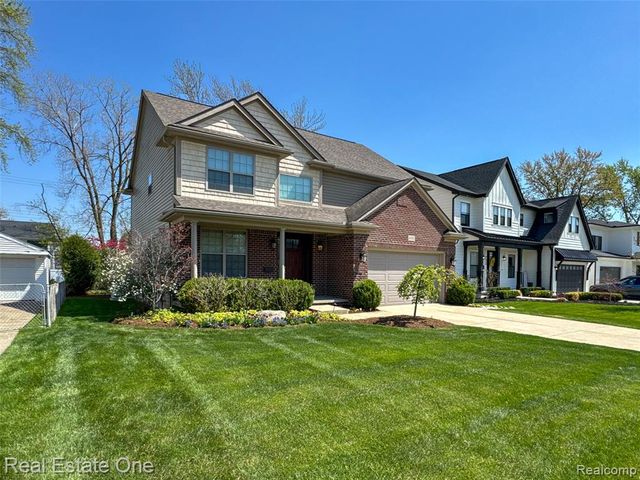 4702 Mankato Avenue, Royal Oak, MI 48073
