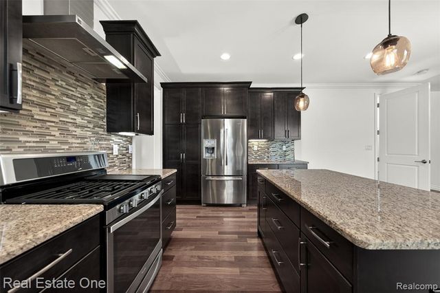 4702 Mankato Avenue, Royal Oak, MI 48073