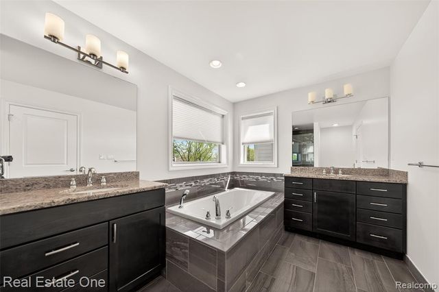 4702 Mankato Avenue, Royal Oak, MI 48073