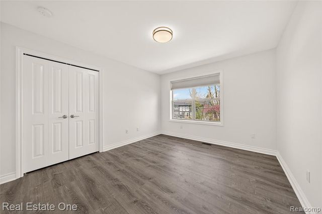 4702 Mankato Avenue, Royal Oak, MI 48073