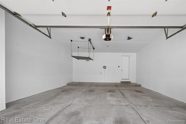 4702 Mankato Avenue, Royal Oak, MI 48073